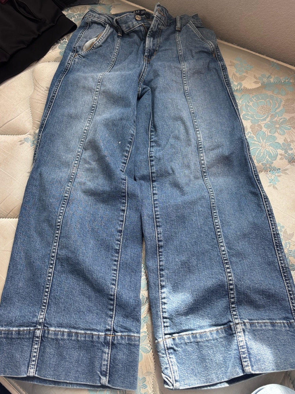 GAP Wide-Leg Panel Seam Jeans - Blue Denim